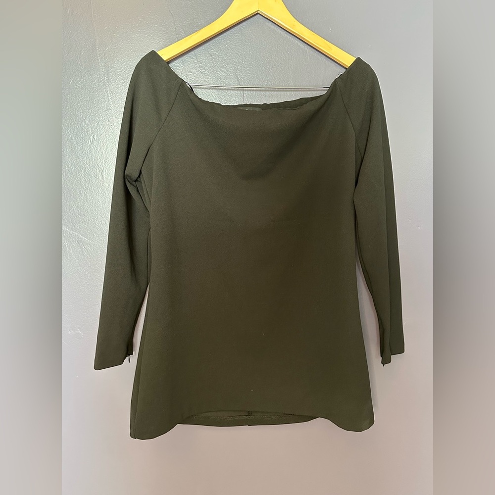 POMANDER PLACE Tuckernuck Off the Shoulder 3/4 Sleeve Top EUC Size Large